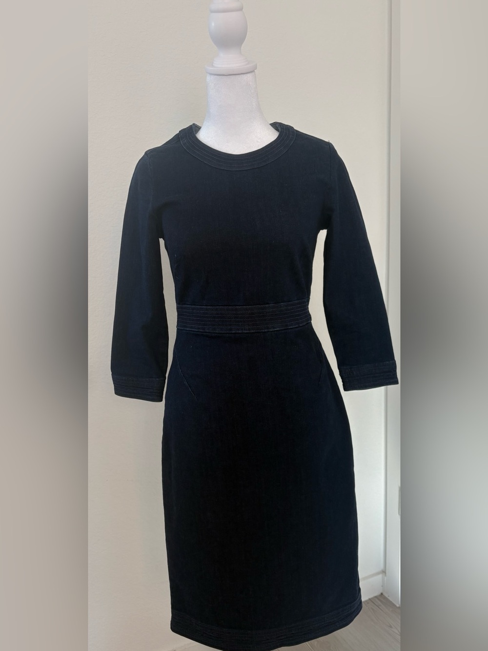 Banana Republic Black Long-Sleeve Sheath Dress